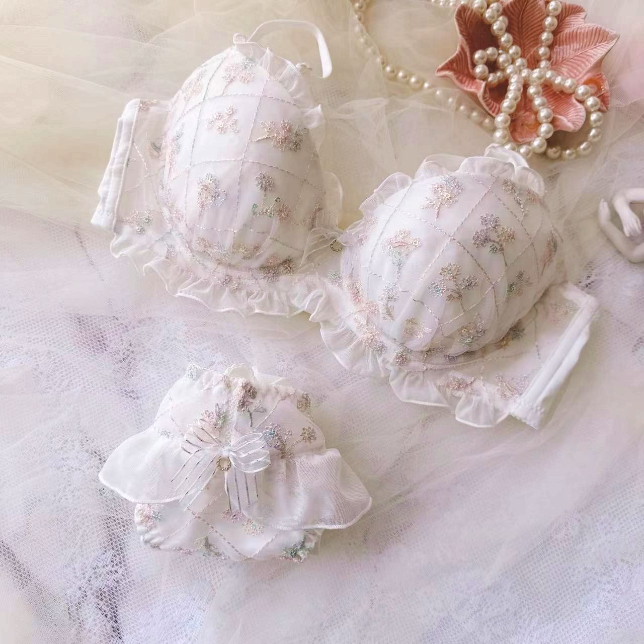 Japanese Kawaii Ruffle Flower Bra Set