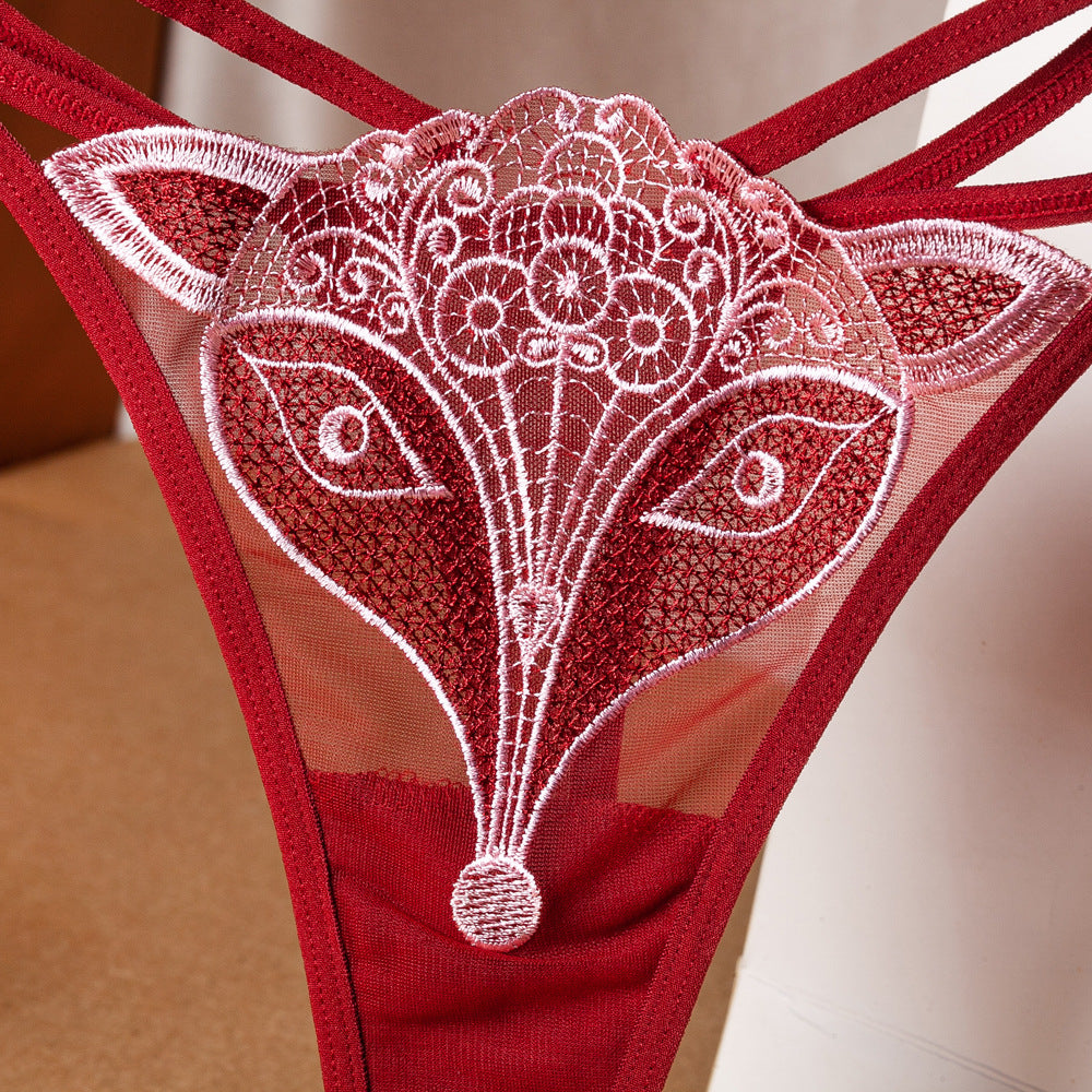 Fox T-Lace Flower String